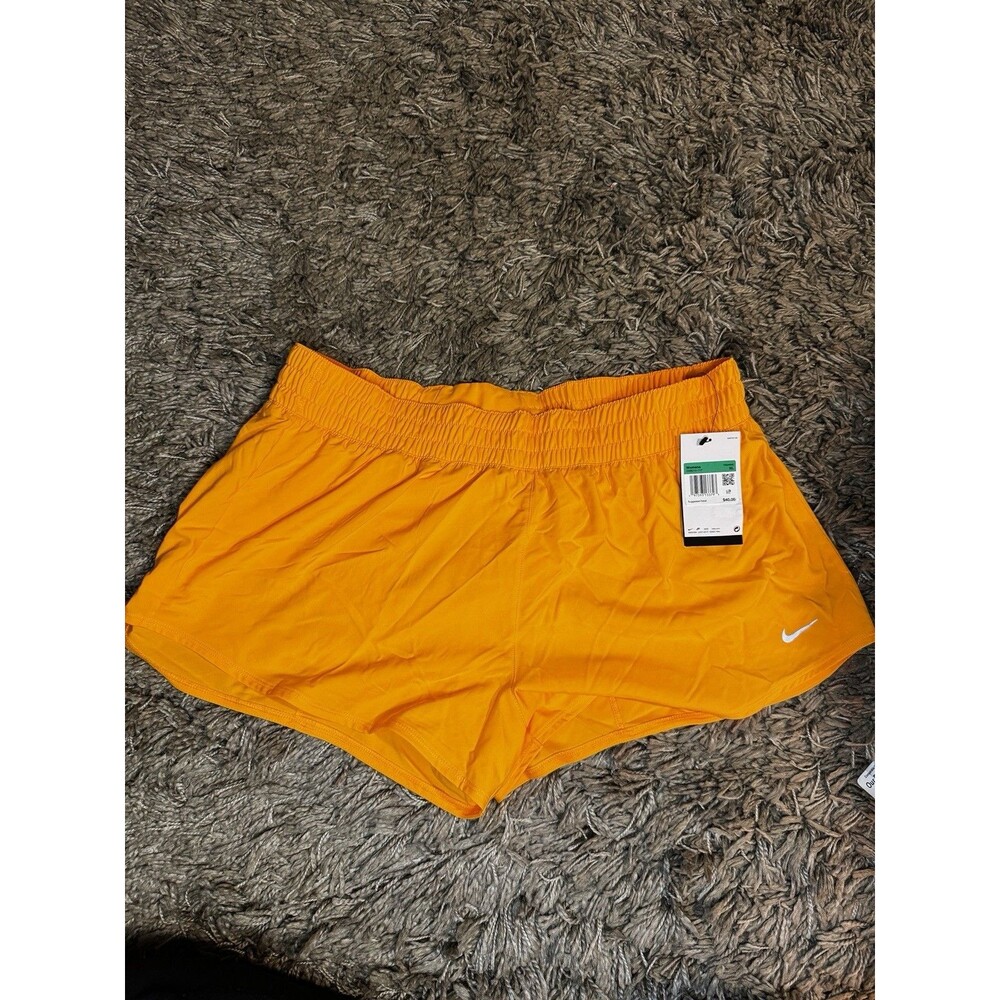 Nike Dry Fit women’s shorts XL